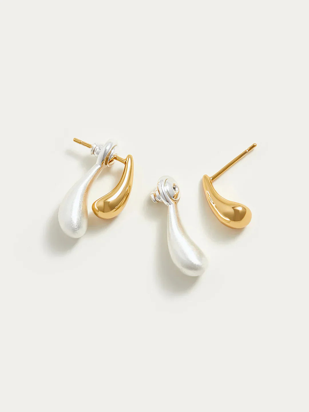 Eva & Blake™ | Bicolour drop-shaped earrings always elegant
