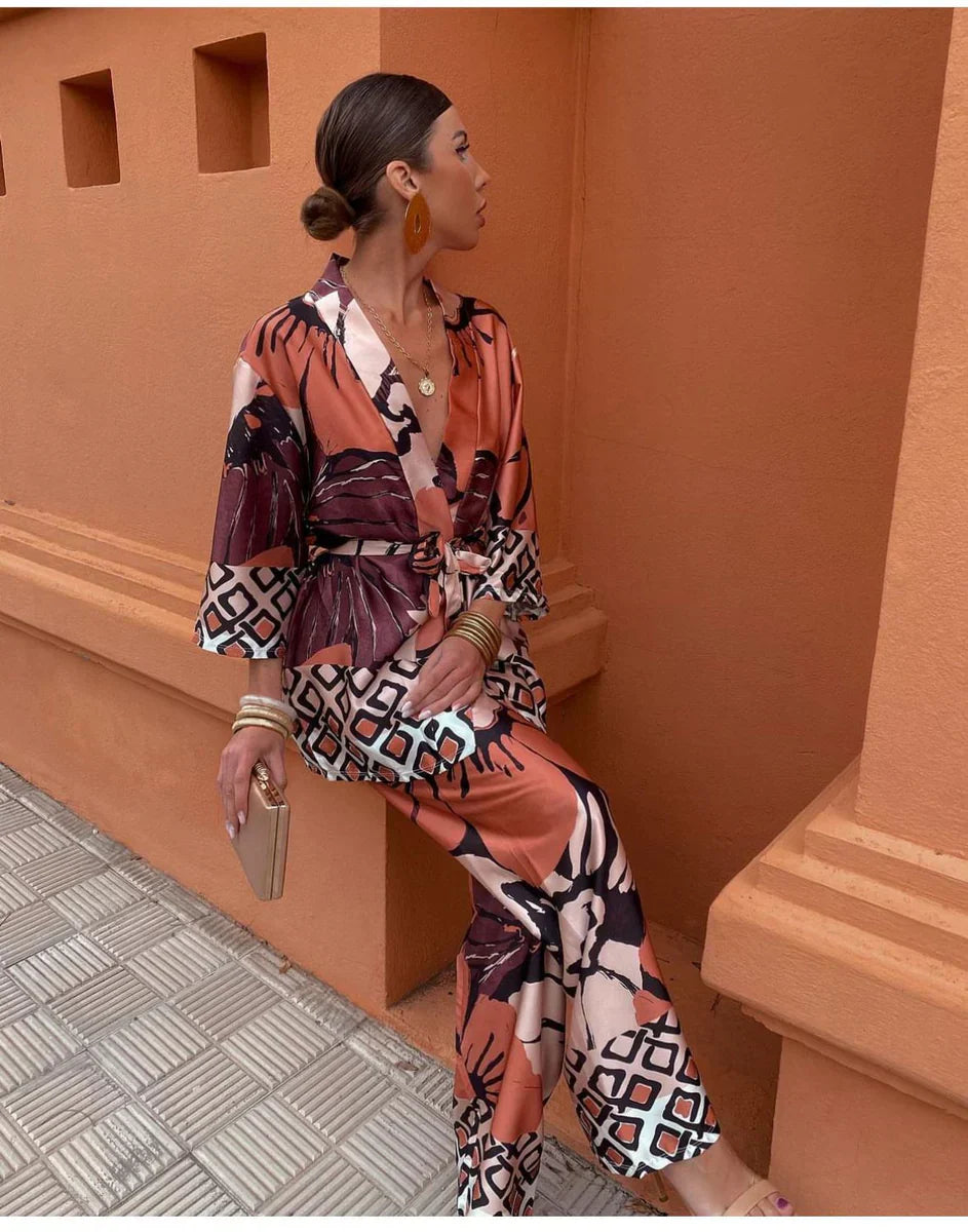 Eva & Blake™ | Kimono with Flowers & Wide Trousers
