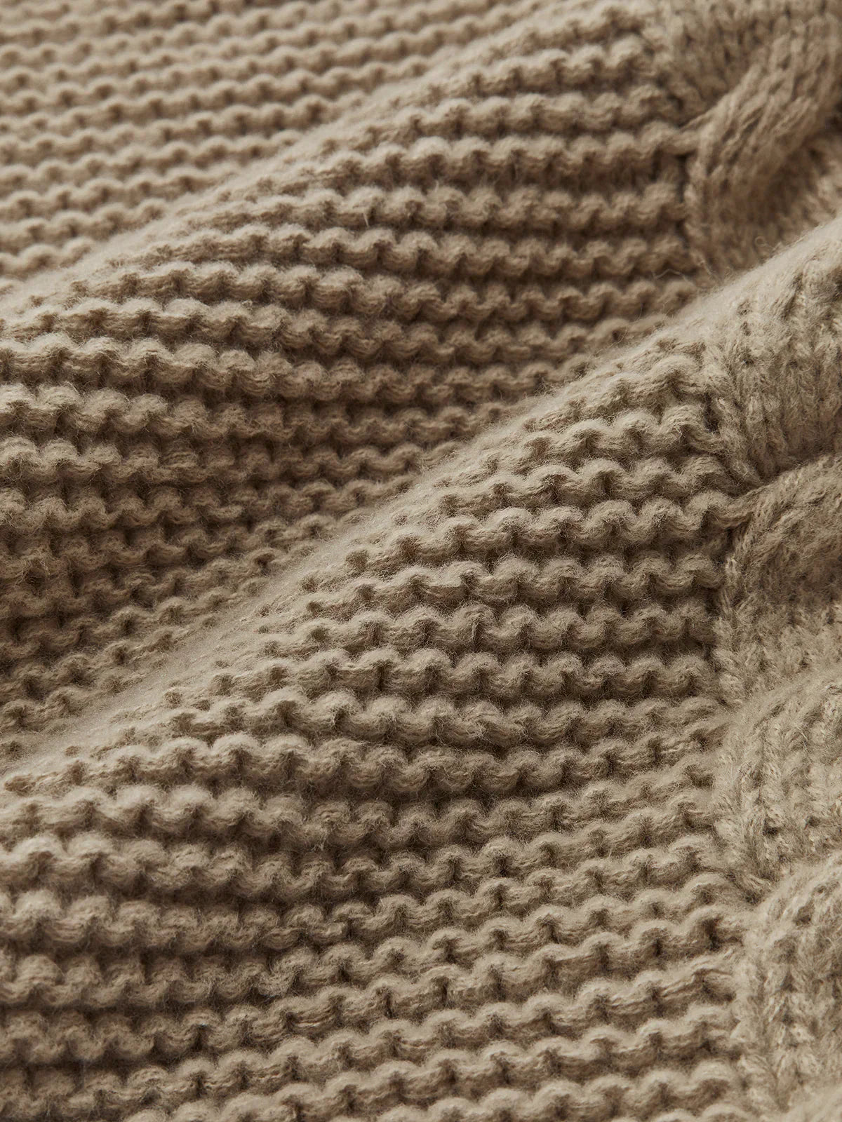 Eva & Blake™ | Jumper with Round Neck in Cable Knit