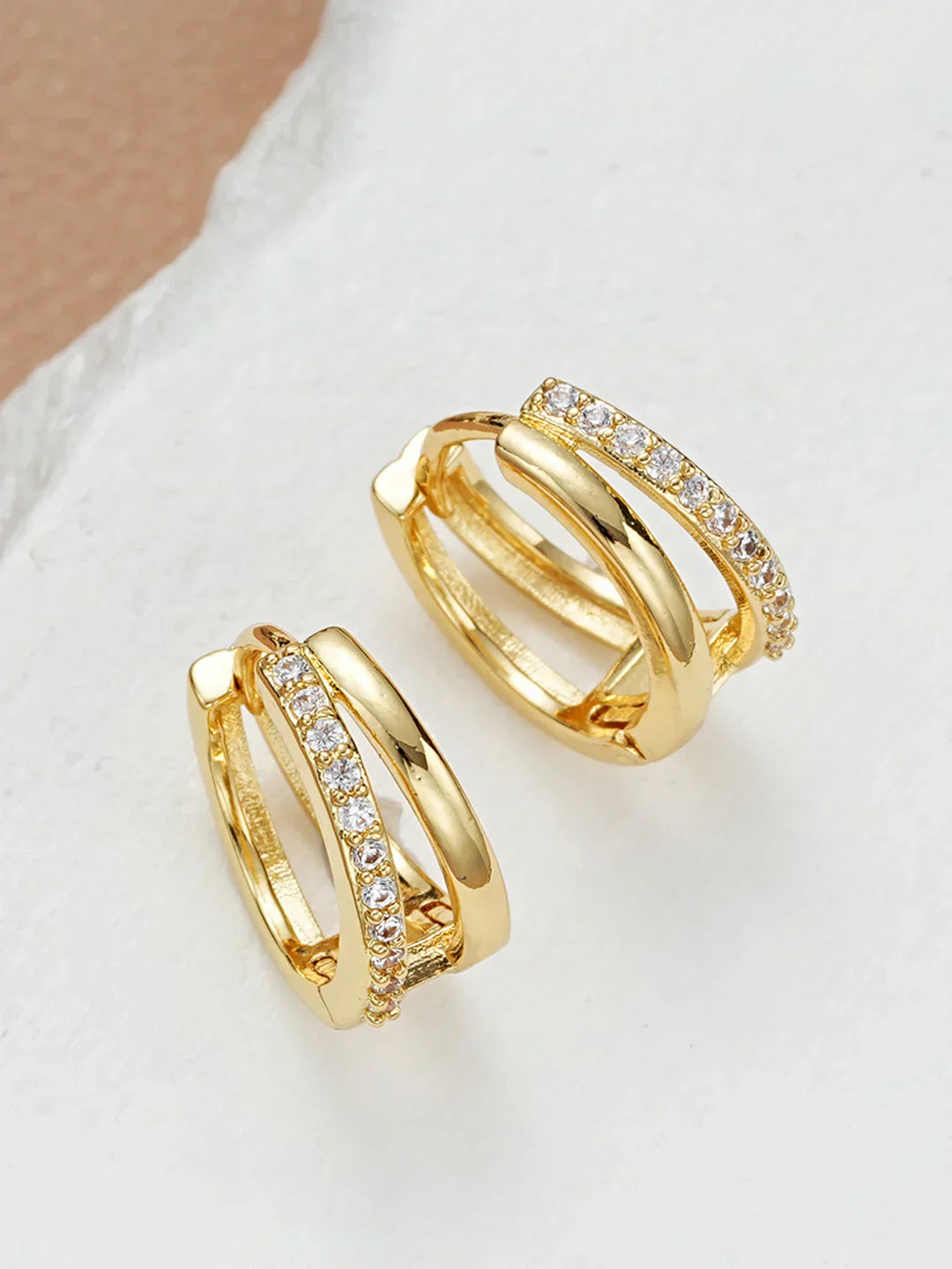 Eva & Blake™ | Earrings with Double Rings and Rhinestones