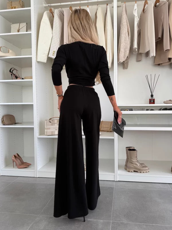 Eva & Blake™ | Two-Piece Set with Twist
